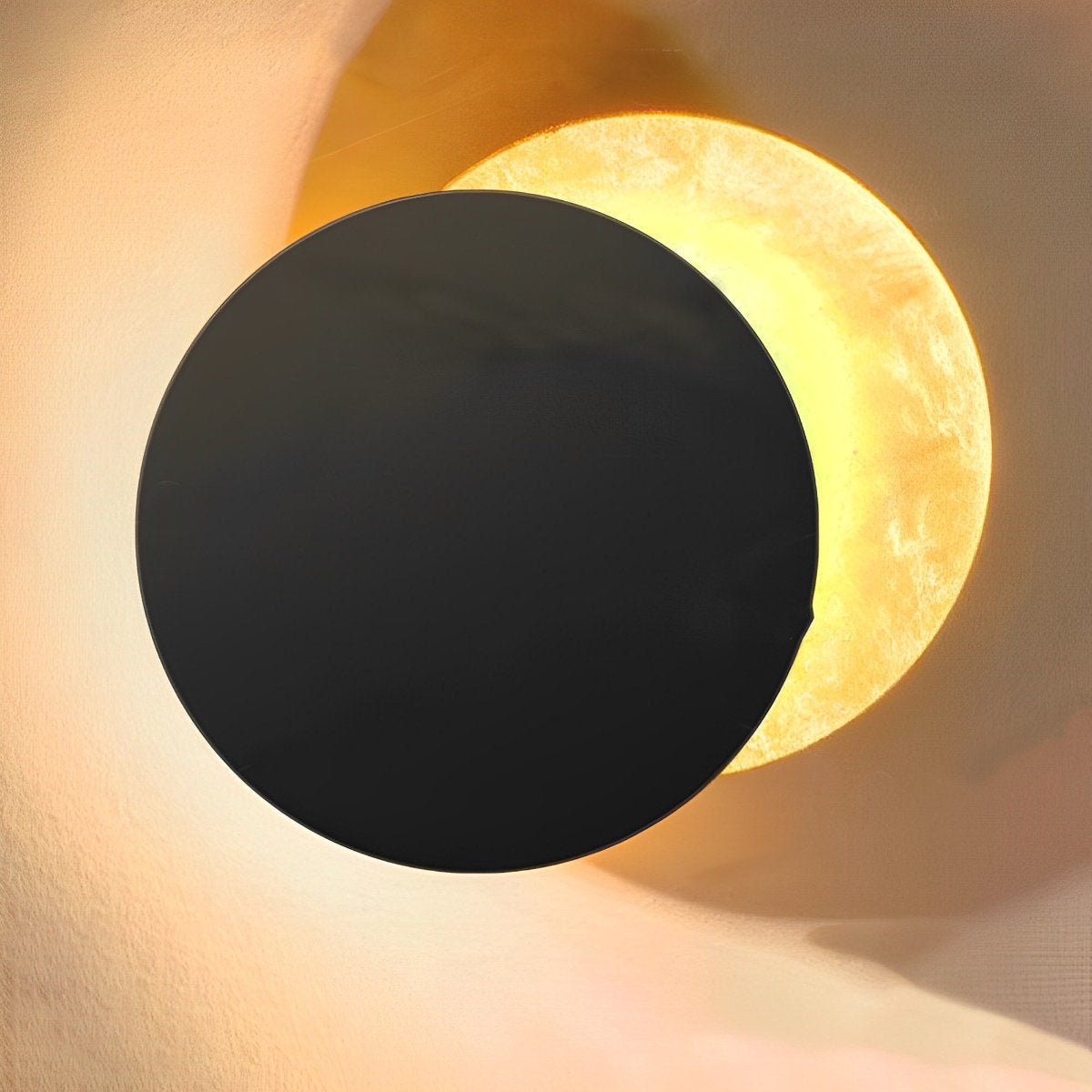 Eclipse Style LED Wall Lamp – Moon Halo Effect Iron Sconce
