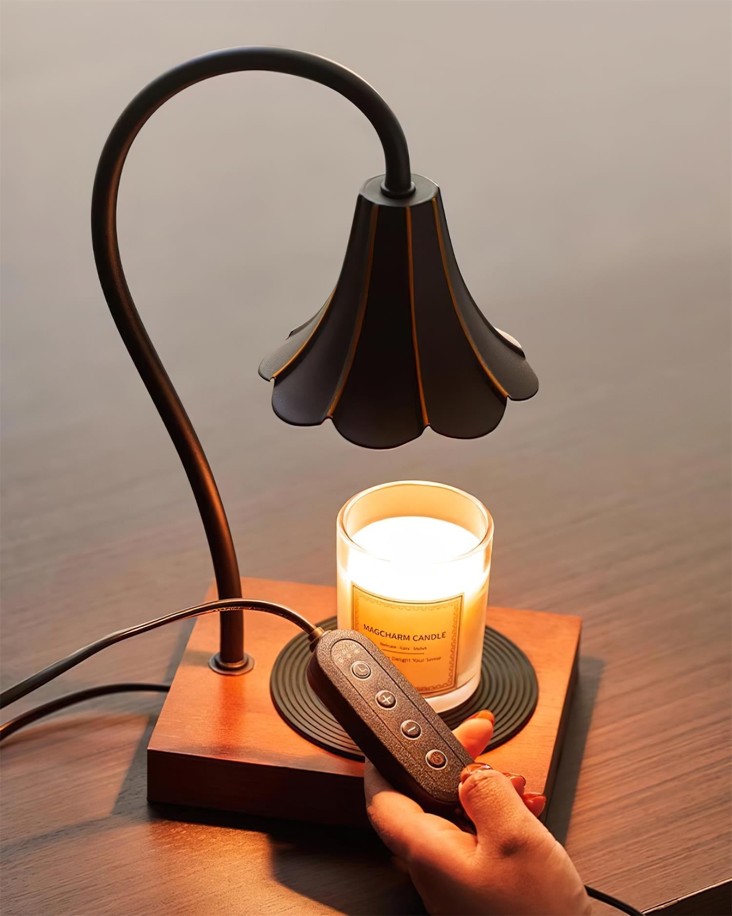 Elaro Candle Warmer Lamp – Elegant Glass-Top Design