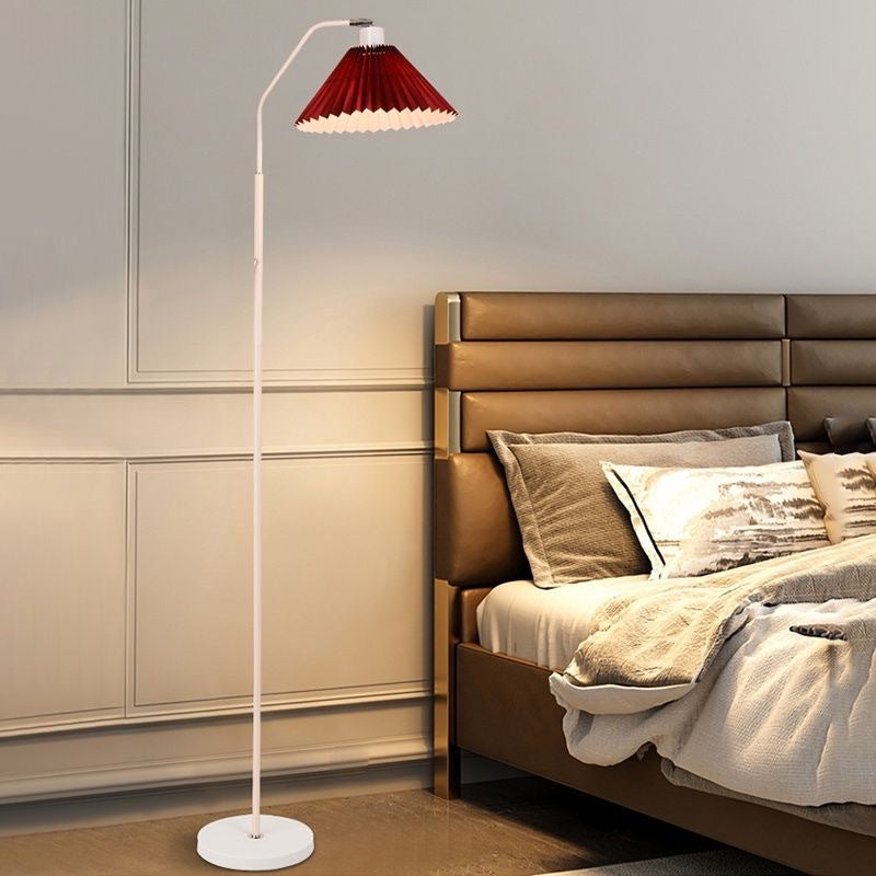 Minimalist Pleated Shade Iron Floor Lamp – Mains Plug-in – Living Room & Bedroom