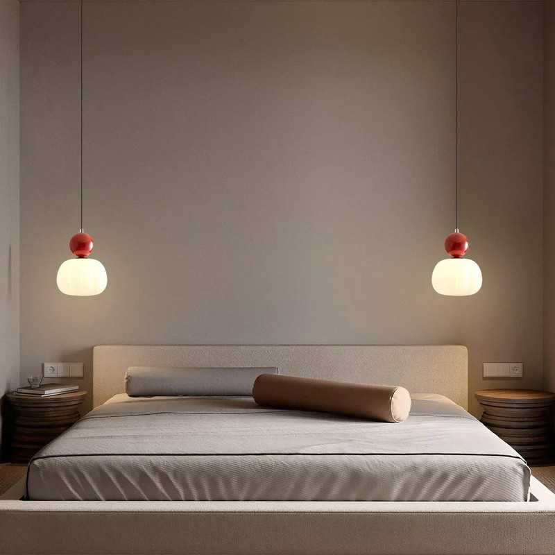 Art Deco Cream Sculptural Elegant Decorative Pendant Light