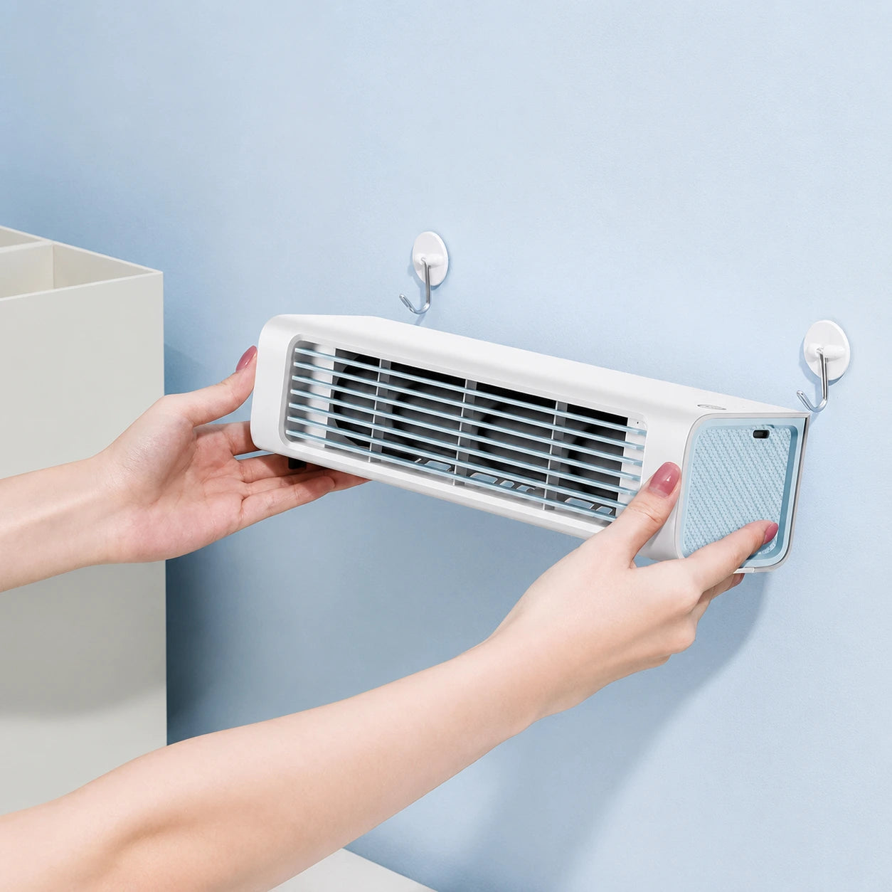 Wall Mounted Silent Fan with Remote Control - Rechargeable Air Cooler, 3 Speeds, Leafless Design
