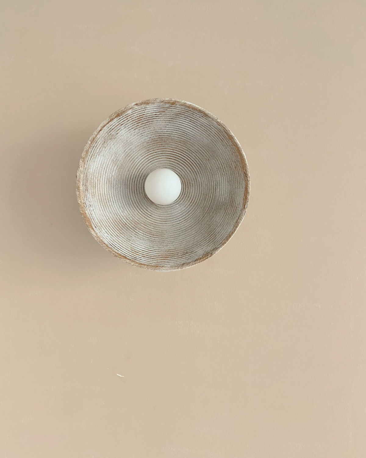 Sculptural Modern Natural Resin Indoor Ambient Lighting Wall lamp