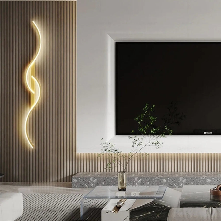 Sleek Minimalist Curved Wall Light
