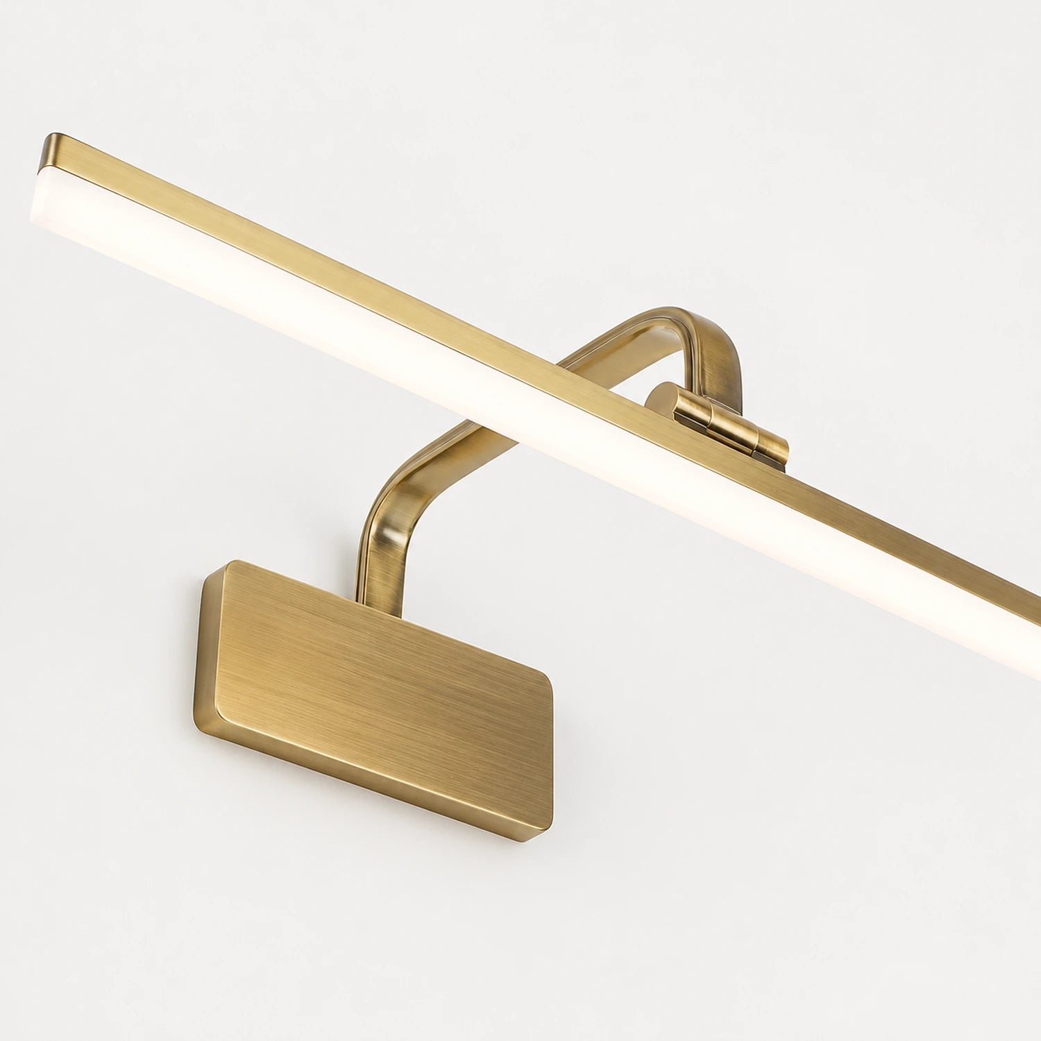 Modern Linear LED Wall Light