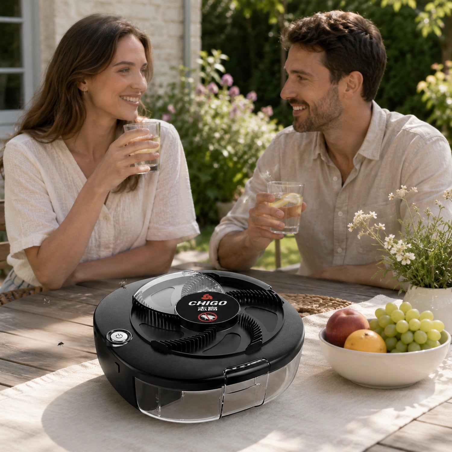 Rechargeable & Plug-in Electric Fly Trap for Indoor & Outdoor Use