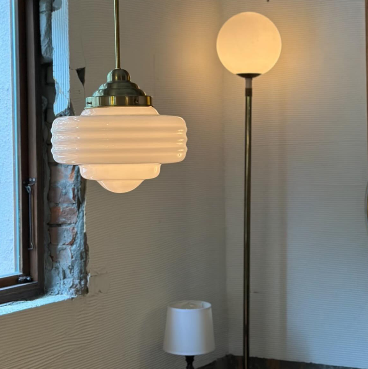 Elegant Warm 3000K Glass Iron Industrial Pendant Light Kitchen Island