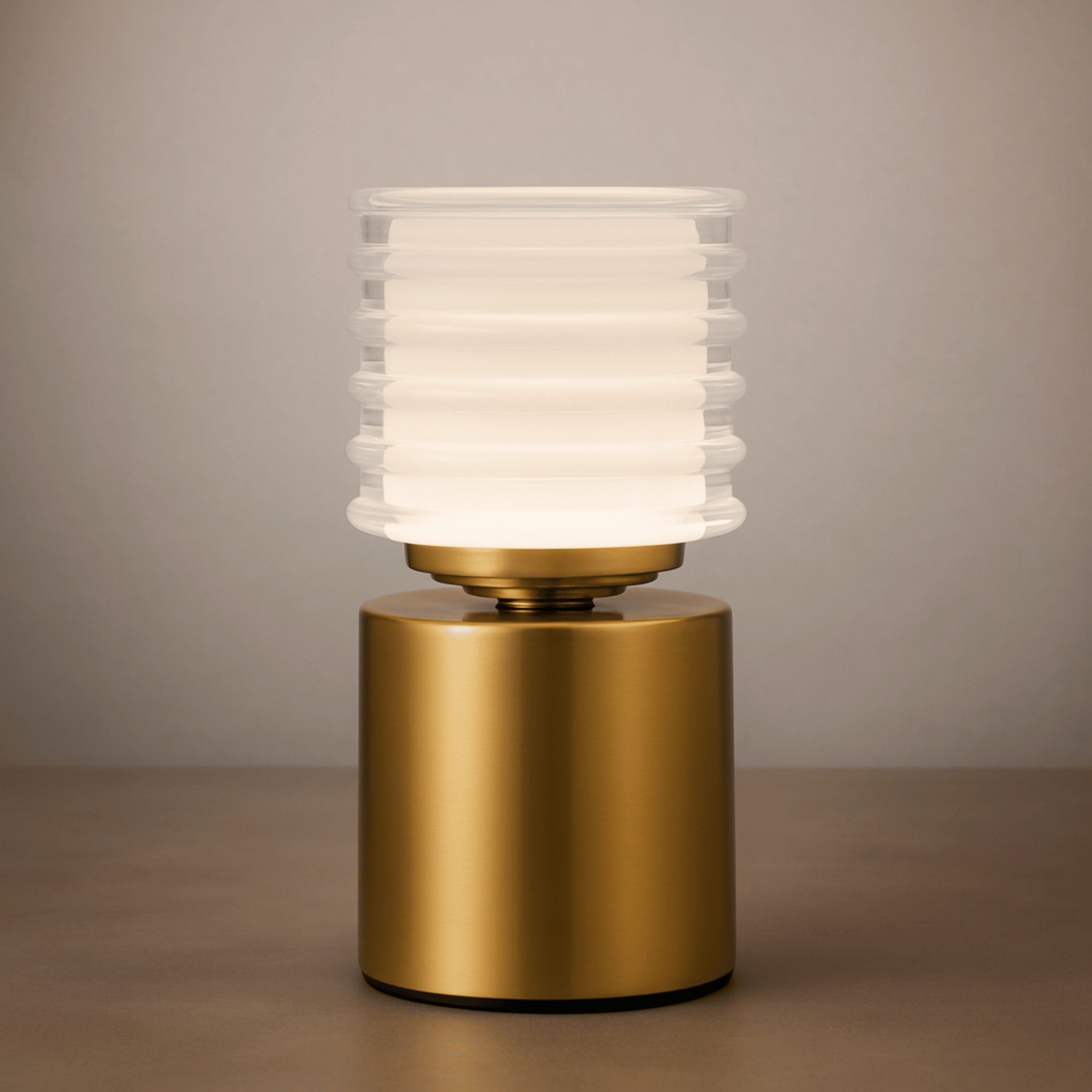 Cordless Metal Dome Table Lamp