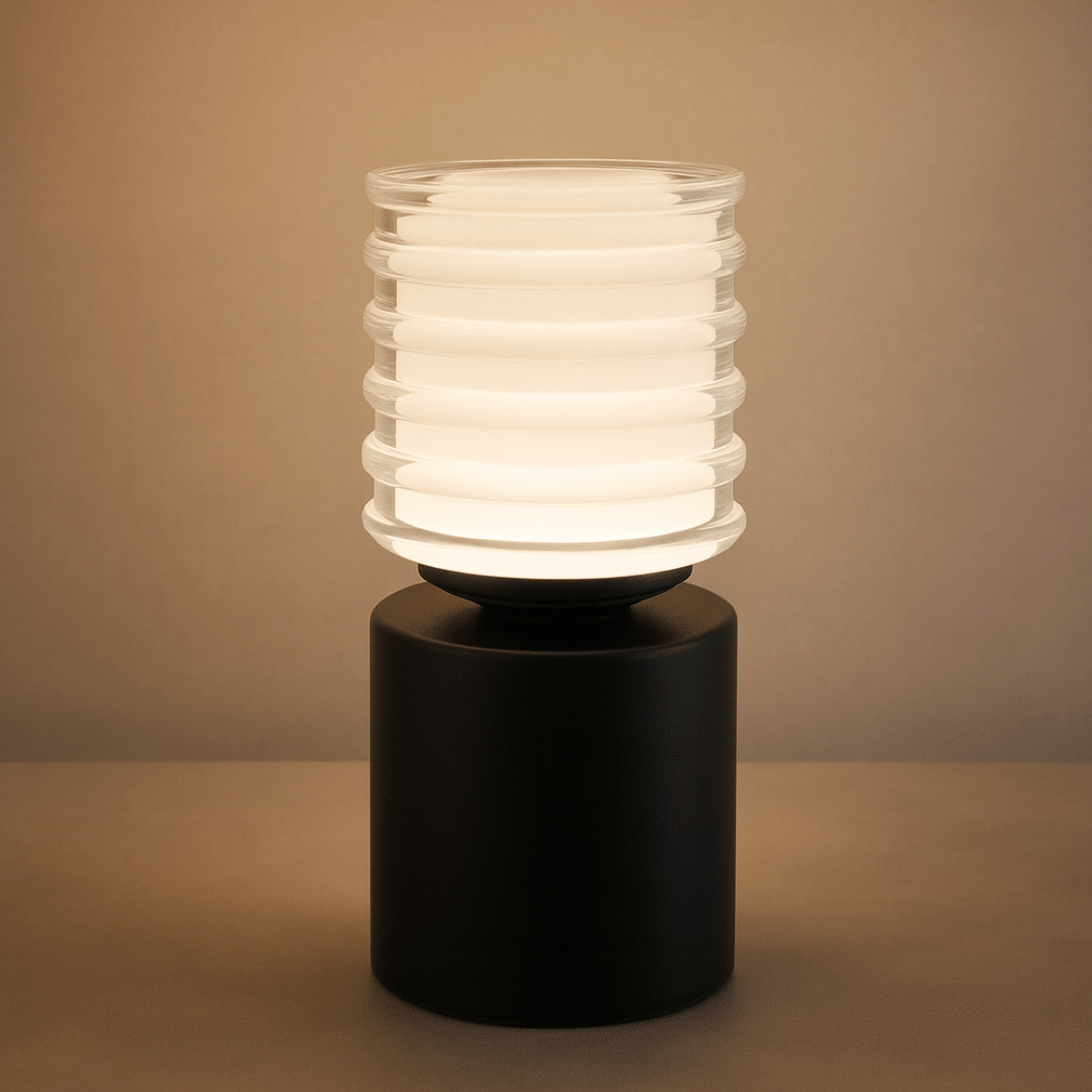 Cordless Metal Dome Table Lamp