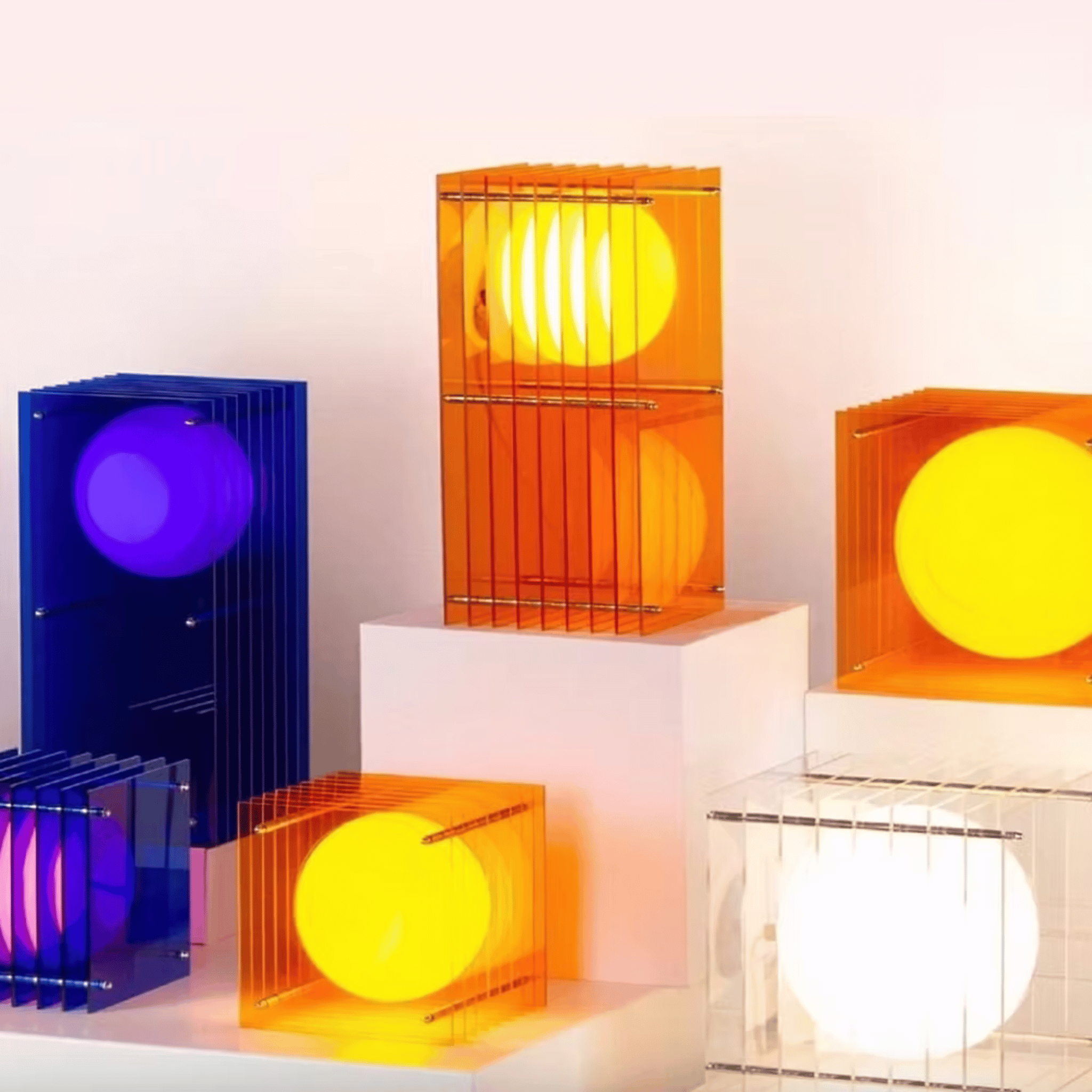 Portable RGB LED Cube Light for Bedroom & Living Room - Rechargeable - Wireless