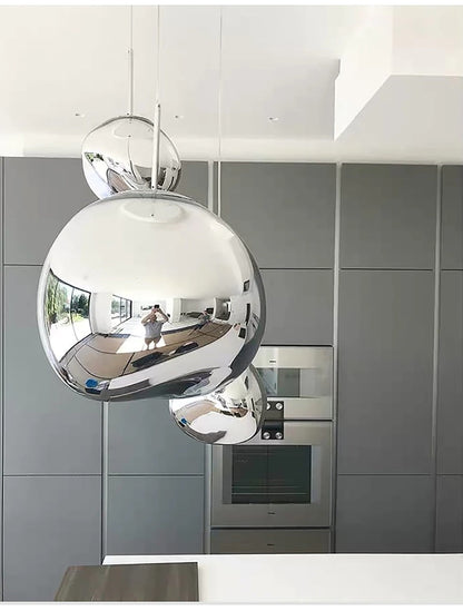 Sculptural Artistic Glass Modern Pendant Ceiling Light