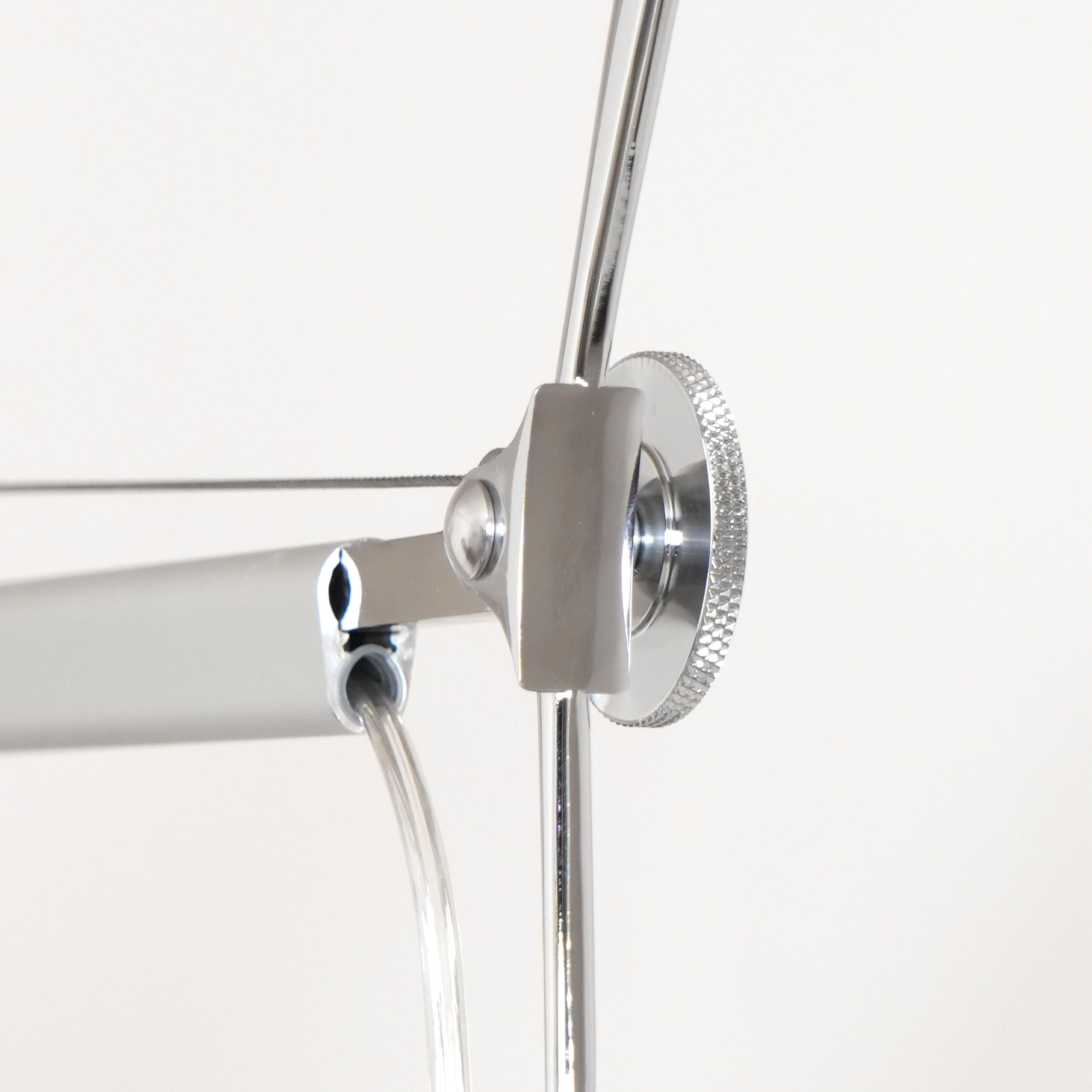 Adjustable Metal & Fabric Floor Lamp – Articulated Arm – Lounge & Reading