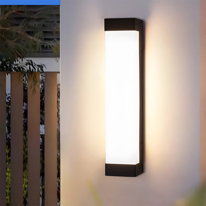 Sleek Waterproof LED Modern Slim Outdoor Wall Light