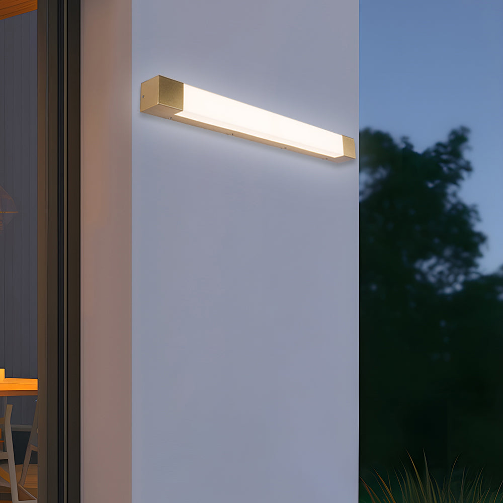 Sleek Waterproof LED Modern Slim Outdoor Wall Light