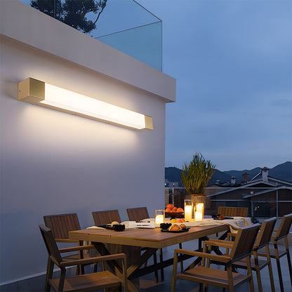 Sleek Waterproof LED Modern Slim Outdoor Wall Light