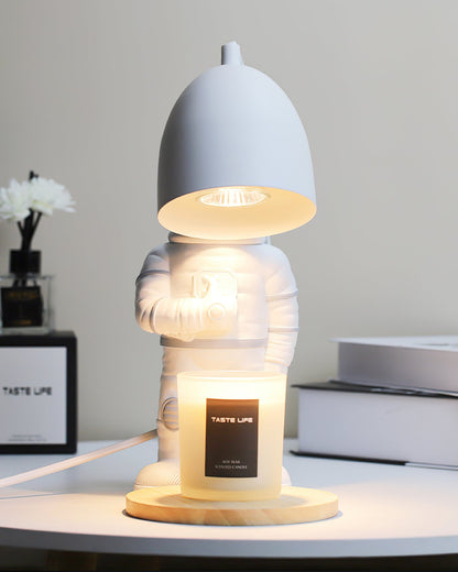 AstroLite Warming Candle Lamp – Astronaut Figure