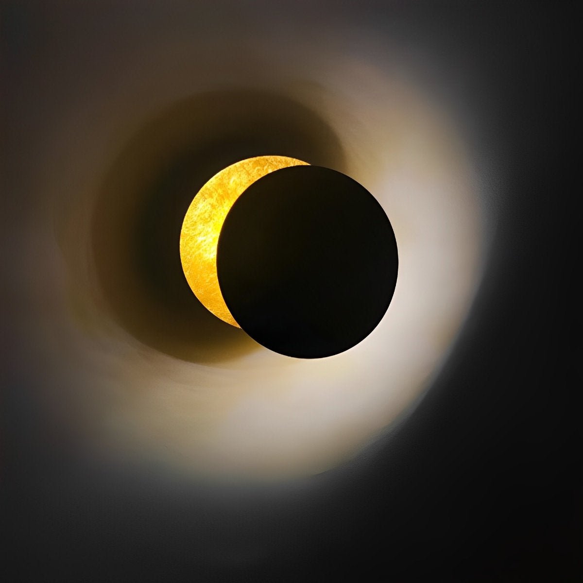 Eclipse Style LED Wall Lamp – Moon Halo Effect Iron Sconce