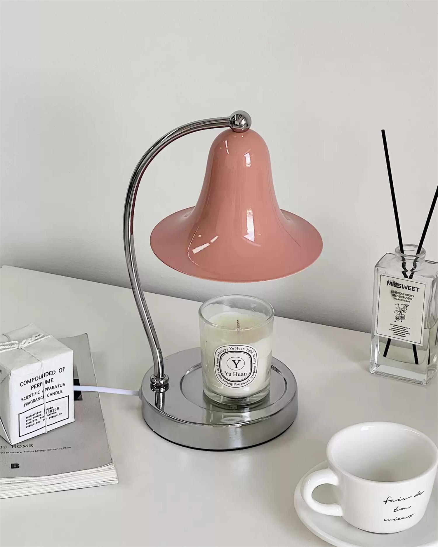 Bellano Lamp Warmer for Candles – Bell-Shaped Glass Shade