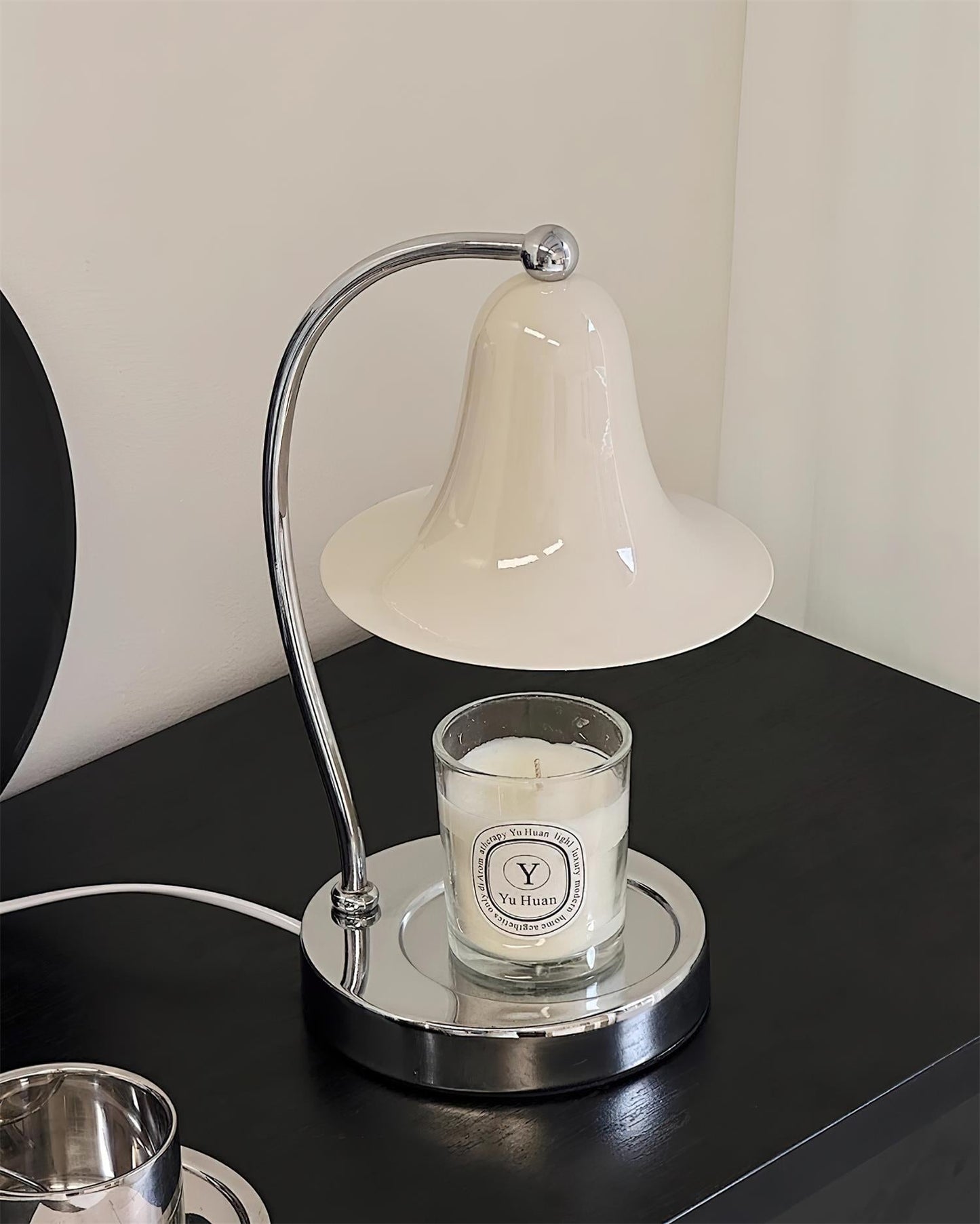 Bellano Lamp Warmer for Candles – Bell-Shaped Glass Shade