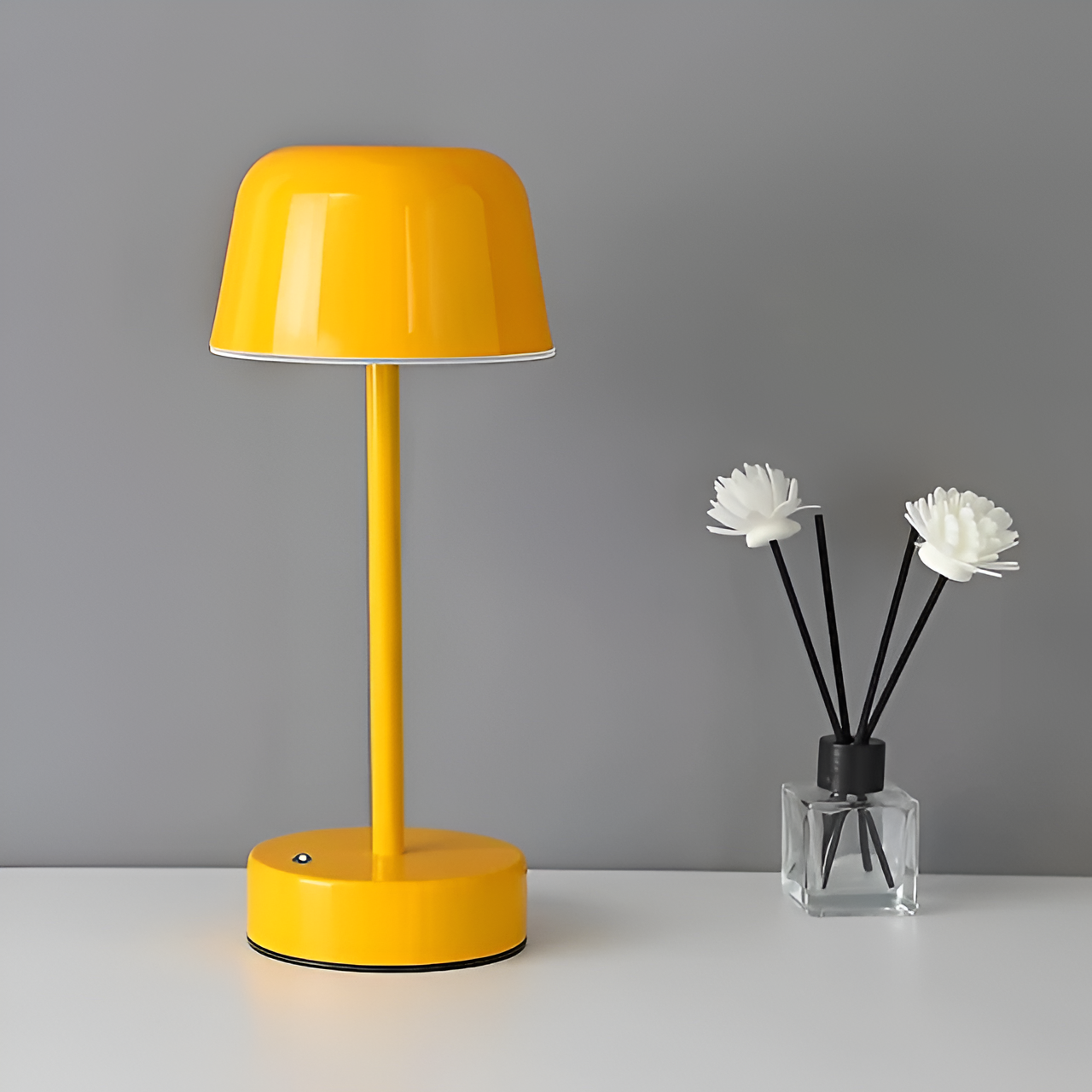 Retro Battery Operated Table Lamp - Cordless LED