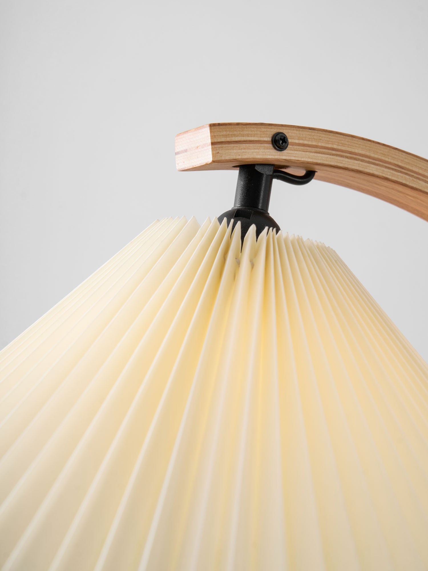 Nordic Beech Wood Pleated LED Floor Lamp