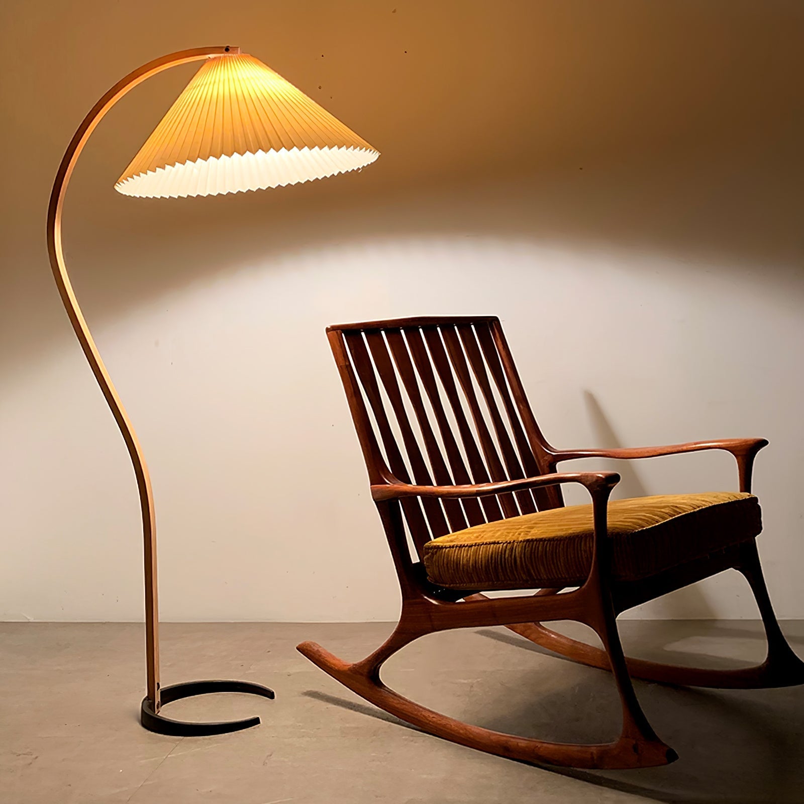 Nordic Beech Wood Pleated LED Floor Lamp