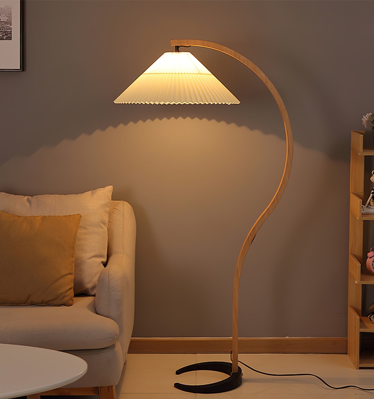 Nordic Beech Wood Pleated LED Floor Lamp