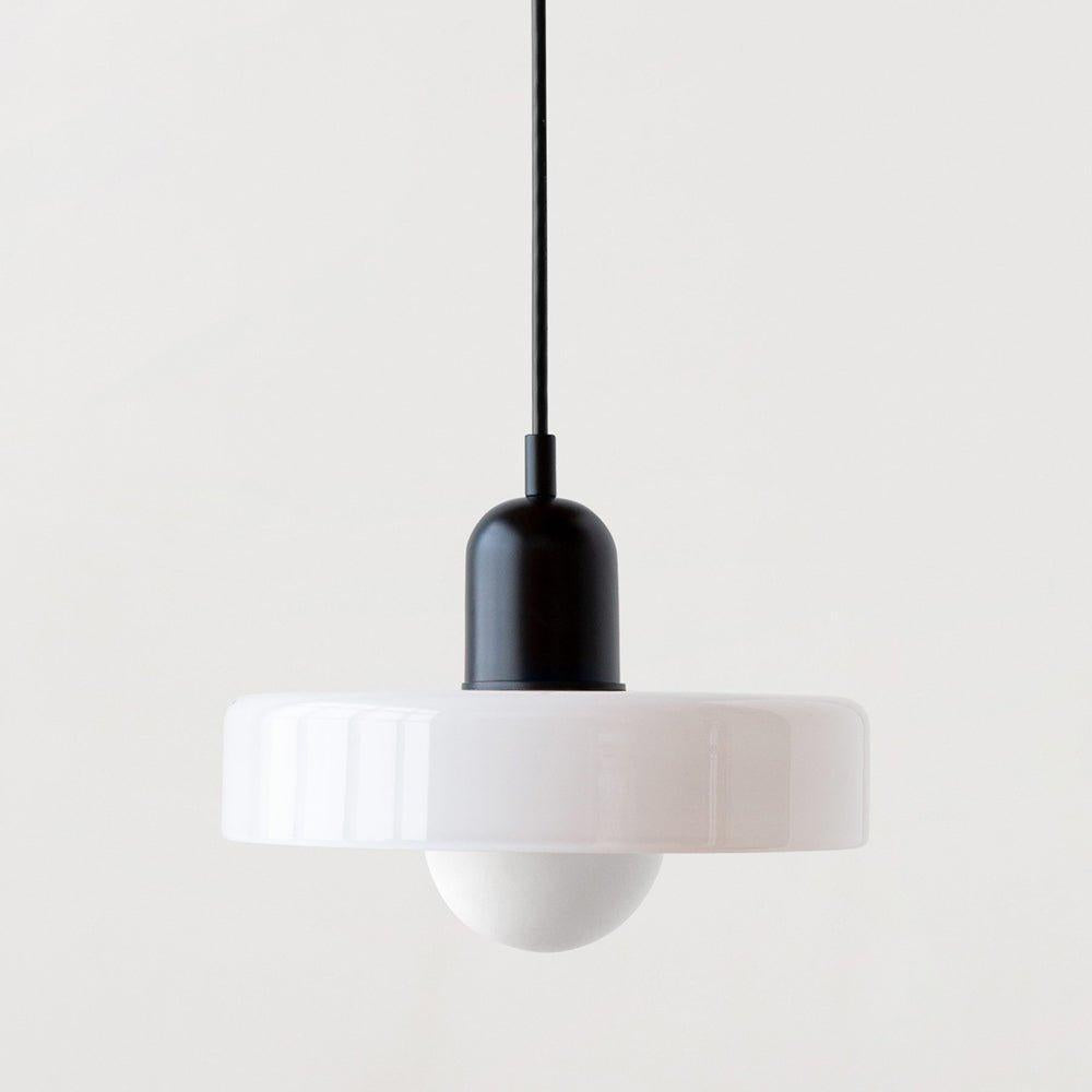 Artistic Glass Pendant Light – Adjustable Hanging Length