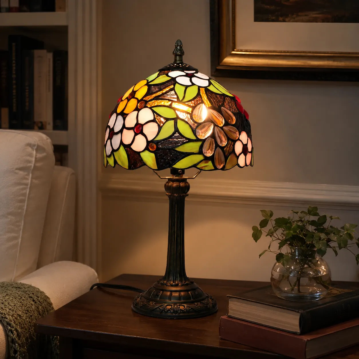 Tiffany Style Table Lamp with Stained Glass Shade