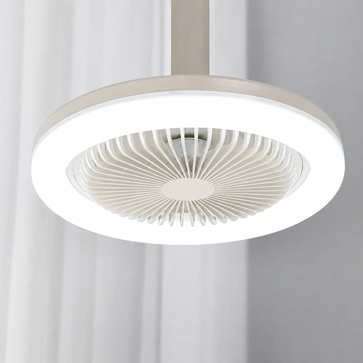 Smart 3-in-1 Ceiling Fan with Remote Control, E27 Base, Adjustable Lighting for Bedroom