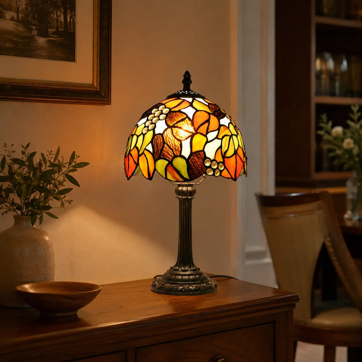 Tiffany Style Table Lamp with Stained Glass Shade