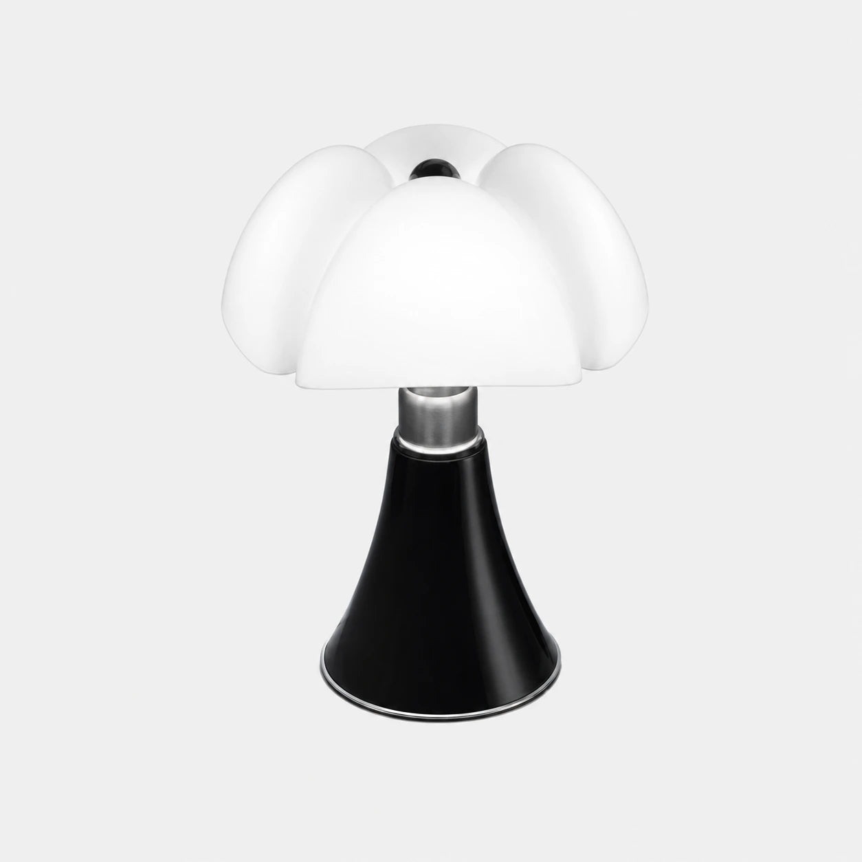 Sculptural Petal Glass Table Lamp