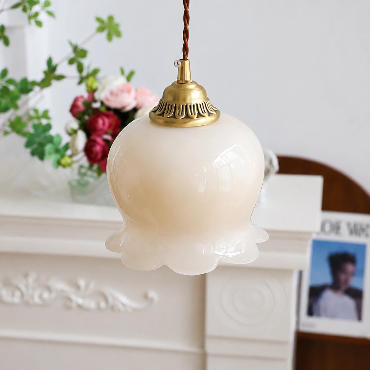 Vintage Scalloped Floral Pendant Light