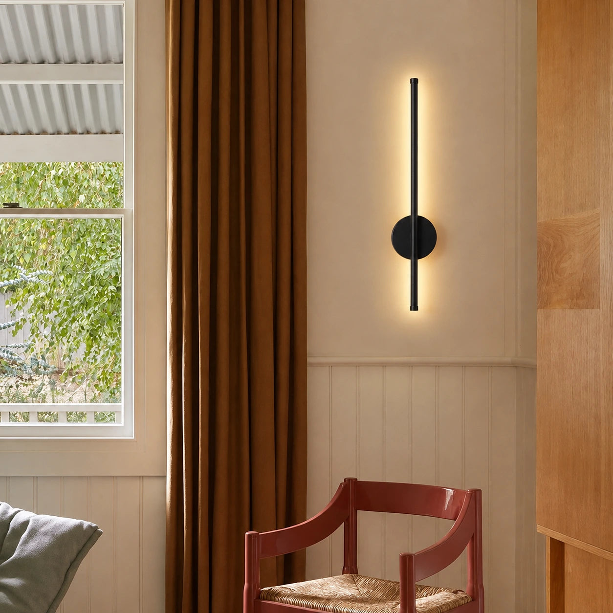 Rechargeable Rotatable LED Wall Light with Remote Control
