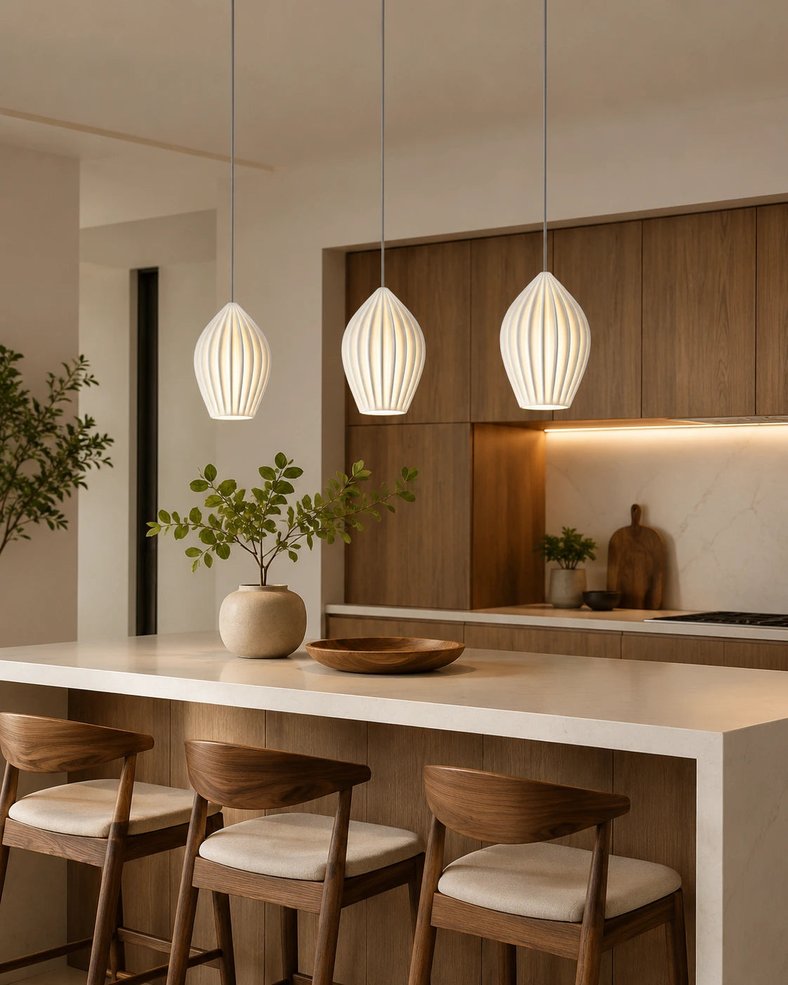Ribbed Ceramic Pendant Light