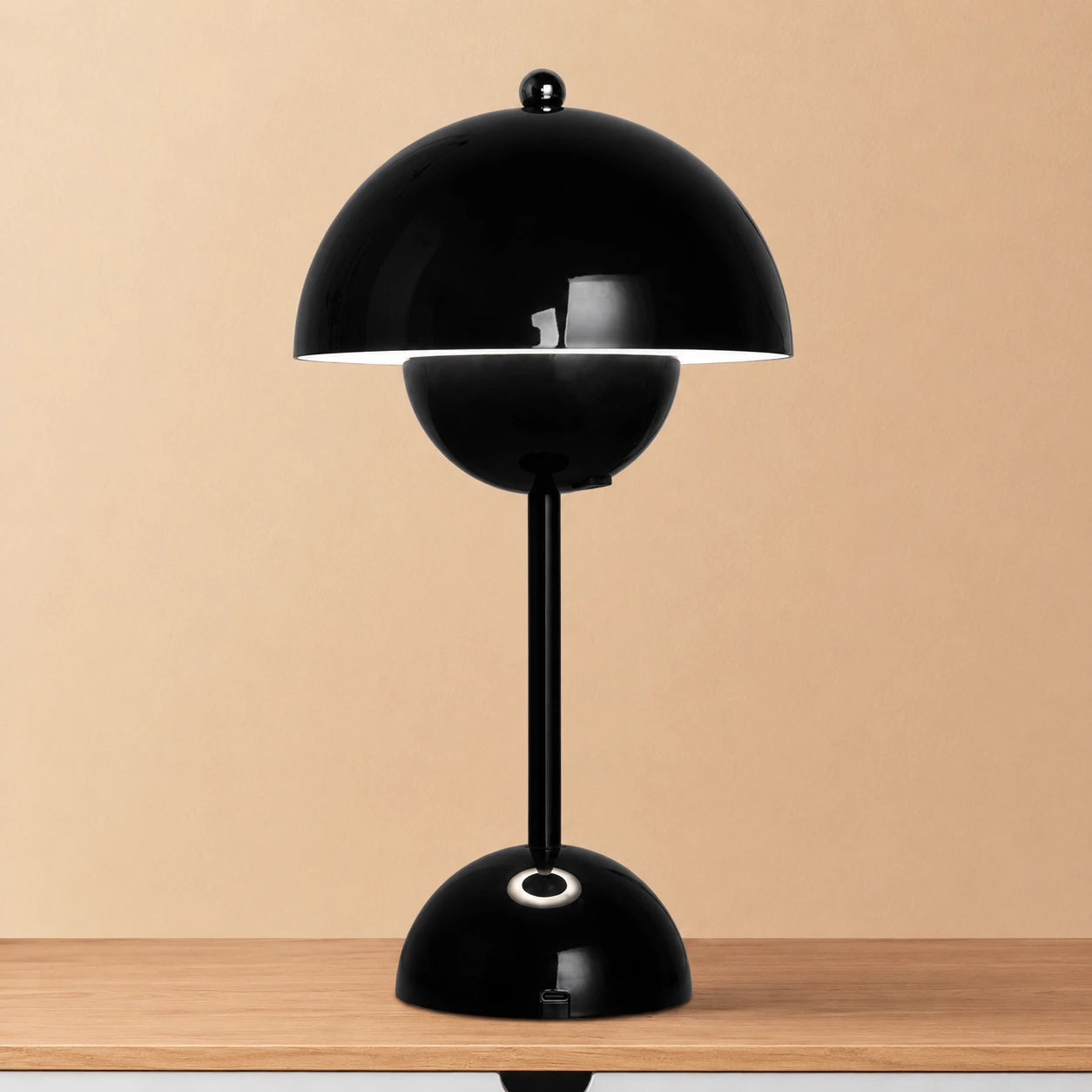 Rechargeable Mushroom LED Table Lamp
