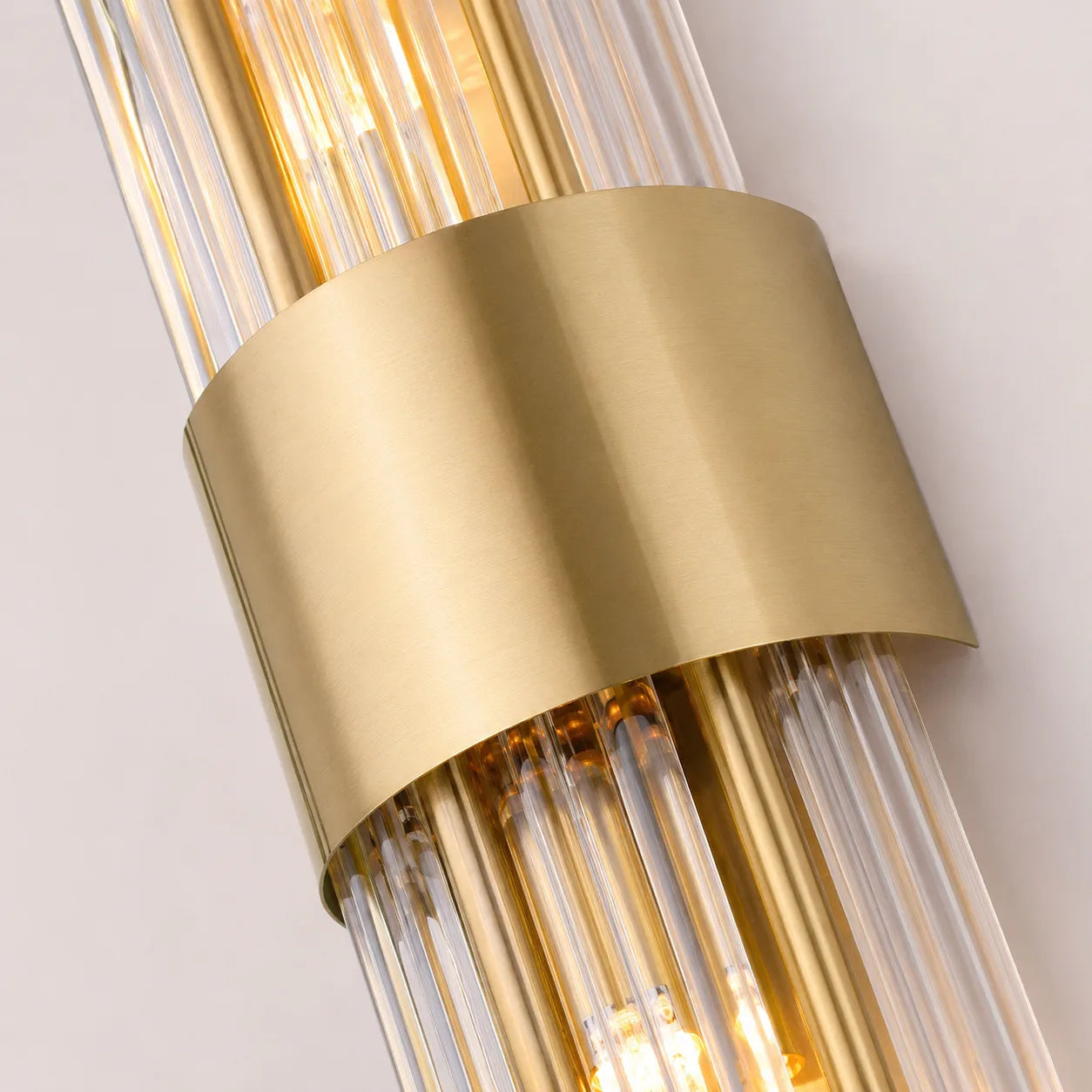 Modern Crystal Wall Light with Metal Frame