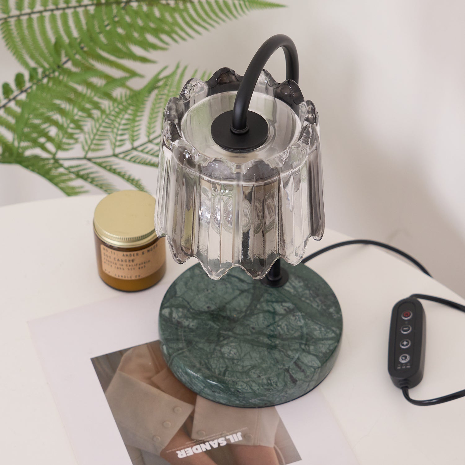 Kynzo Candle Warmer Lamp – Regal Brass Finish – Wax Melter Lighting