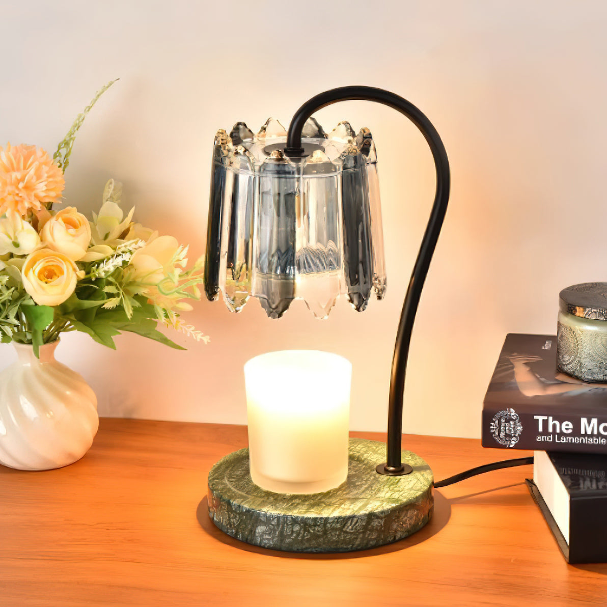Kynzo Candle Warmer Lamp – Regal Brass Finish – Wax Melter Lighting
