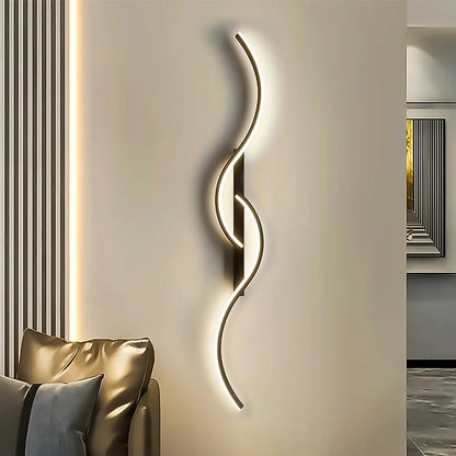 Sleek Minimalist Curved Wall Light