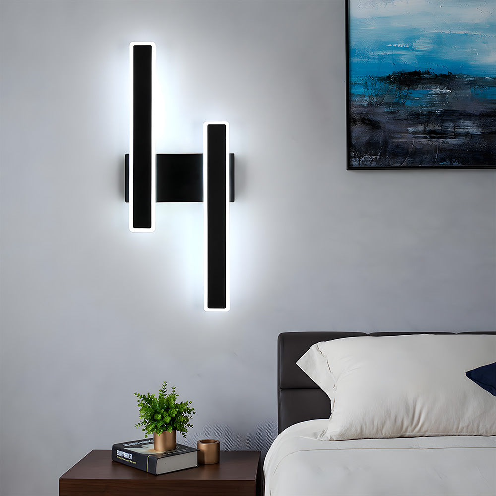 Minimalist Bedroom Accent Metal Modern Wall Sconce Light