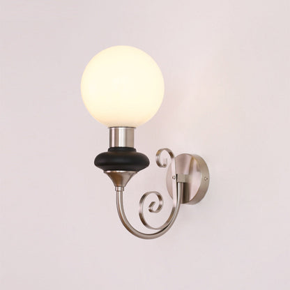 French Retro Elegant Metal Vintage Indoor Wall Light