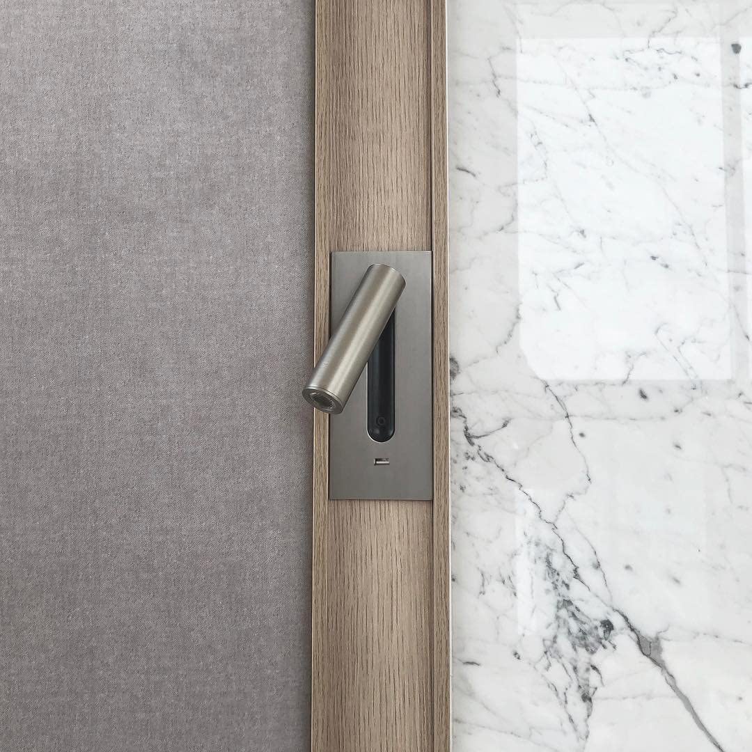 Modern LED Adjustable Battery Operated Wall Sconce Reading Light