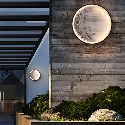 Artistic IP65 Waterproof Metal Outdoor Garden Wall Lantern