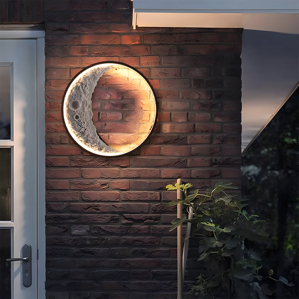 Artistic IP65 Waterproof Metal Outdoor Garden Wall Lantern