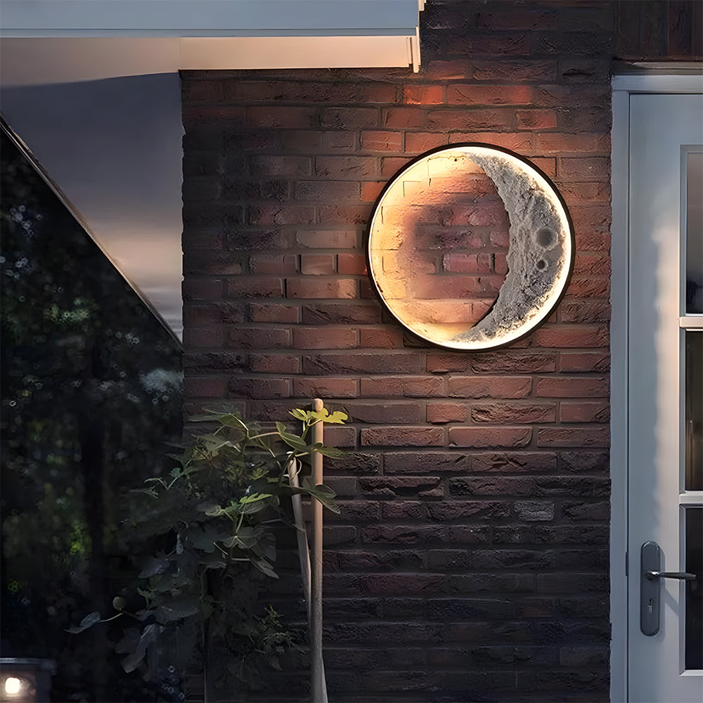 Artistic IP65 Waterproof Metal Outdoor Garden Wall Lantern