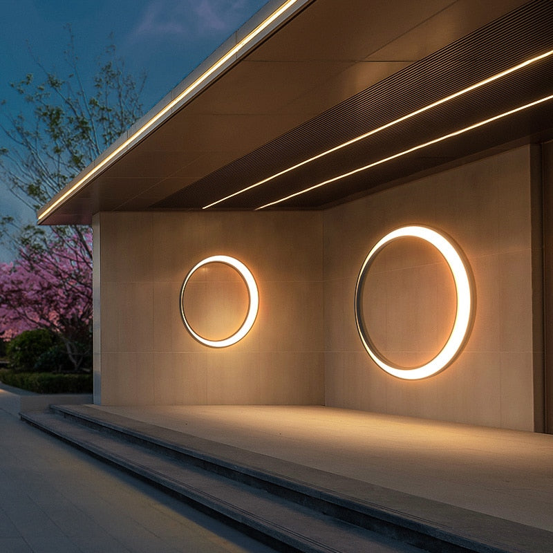 Lunara | Elegant Modern Outdoor Wall Lantern with Halo Effect 2