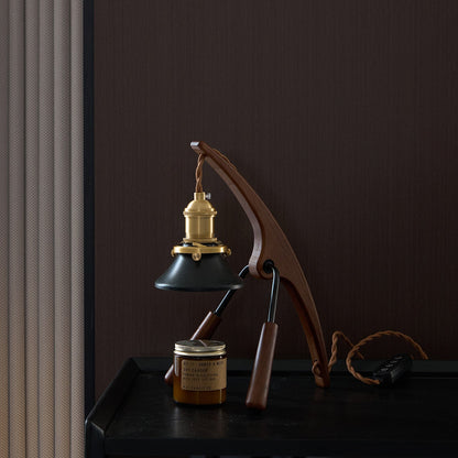 Mantis Warming Candle Lamp – Insect Art Design