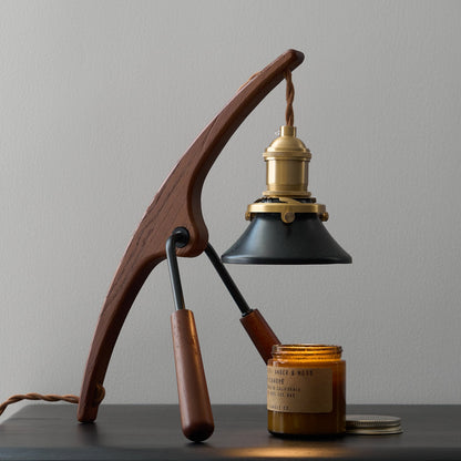 Mantis Warming Candle Lamp – Insect Art Design