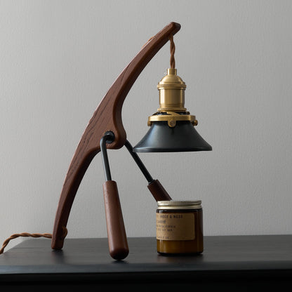 Mantis Warming Candle Lamp – Insect Art Design