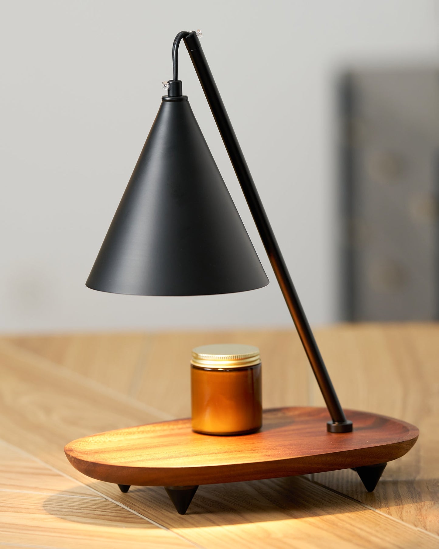 Mikaro Candle Warmer Lamp – Clean Rounded Design Indoor Wax Melter